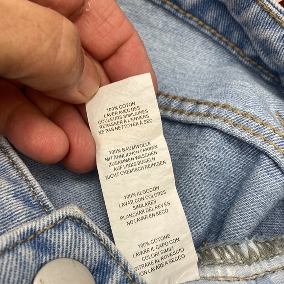 PrettyLittleThings SZ 8 High Rise Straight Leg LightWash Raw Edge Jeans Pant NEW - Picture 12 of 12